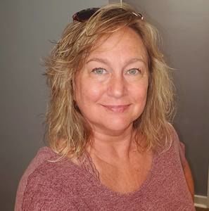 Meet your Posher, Missy